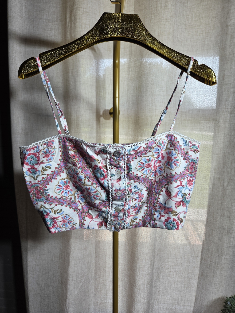 Floral Cropped Button-Front Tank Top - Pink & White